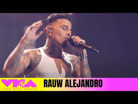 ⁣Rauw Alejandro - 