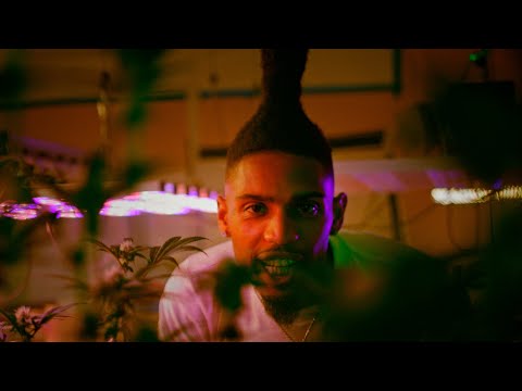 Rich Dunk - Chain Smoke (Official Music Video)