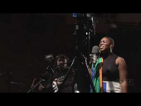 India.Arie Sings 