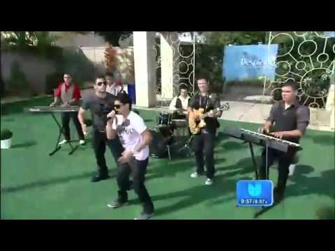 RKM y Ken-Y - Performance Mas Despierta America [Live]