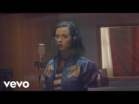 Katy Perry - Roar: Satin Cape (Single Preview)