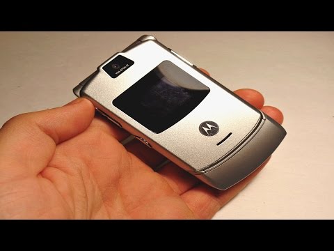 Motorola Razr: Vintage Review!