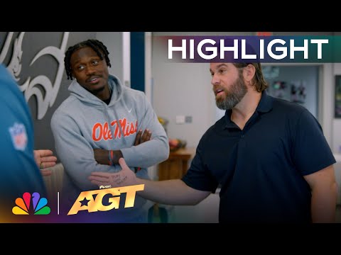 ⁣Magician Jon Dorenbos WOWS His Former NFL Team, The Philadelphia Eagles | AGT 2024