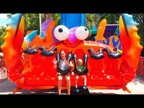 Vlad and Nikita in Sea World Amusement Park