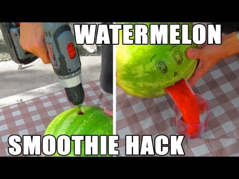 ⁣Simple Watermelon Smoothie Hack