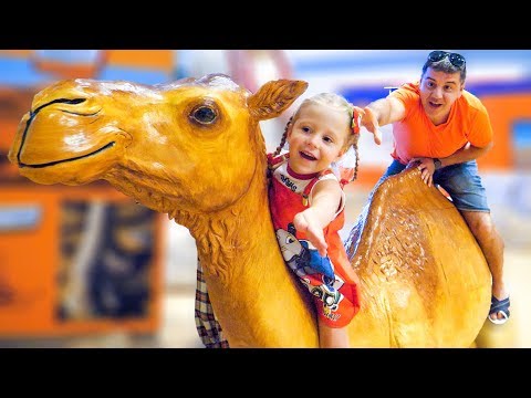 Nastya and papa pretend play at the children's museum