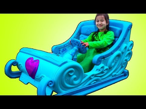 Jannie Plays with Disney Frozen Elsa Ride-On Sleigh