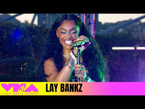 Lay Bankz Gives a Fresh Spin to Teddy Swims’s “Lose Control” | MTV Live: VMA Countdown