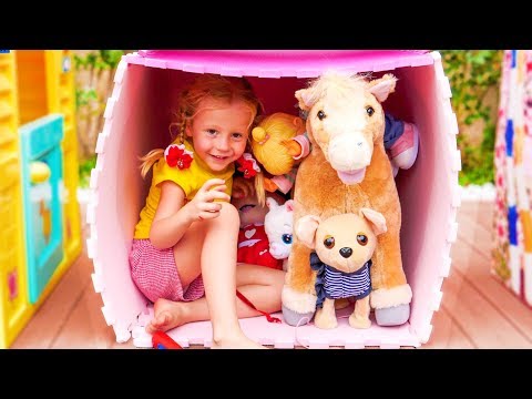 Nastya pretend play with playhouses for a new toys