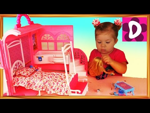 Распаковка игрушек Барби СПАЛЬНЯ с ВАННОЙ - Домик-Чемоданчик MEGA BLOKS Barbie Doll HOUSE