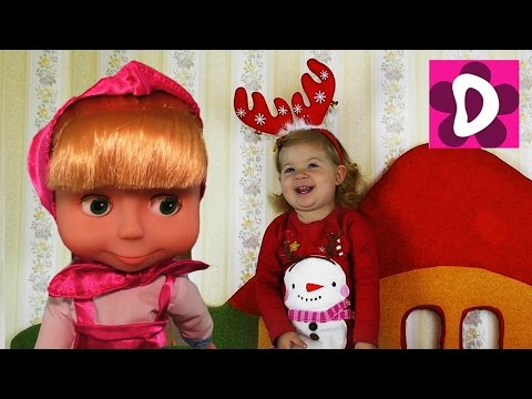 У Дианы новая КУКЛА Маша Говорит 100 Фраз Поет Песни Masha and The Bear Doll unboxing