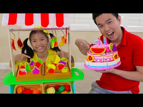 Wendy Pretend Play w/ Fruits Veggies & BIRTHDAY CAKE Food Toys at Grocery Store