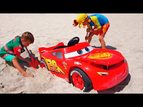 Nikita ride on car and stuck in the sand