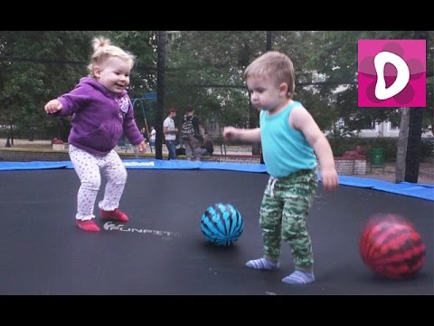 ✿ Веселимся на Батуте Indoor Playground Family Fun for Kids Indoor Play Area Playroom with Balls