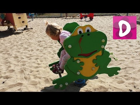 ✿ VLOG Киев Катаемся на Байках Играем на Детской Площадке Play in the playground Happy kids