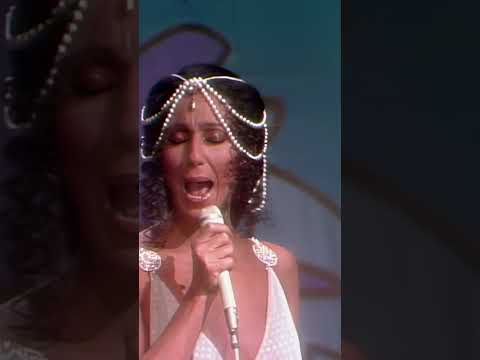 Cher Sings 