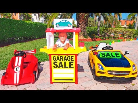 Vlad and Nikita Play with Toy Cars