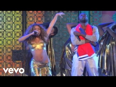 Shakira - Hips Don't Lie (Live at the GRAMMYs on CBS) ft. Wyclef Jean