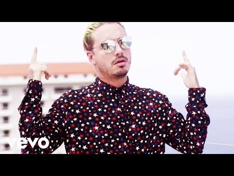 ⁣J Balvin - Si Tu Novio Te Deja Sola ft. Bad Bunny (Official Video)