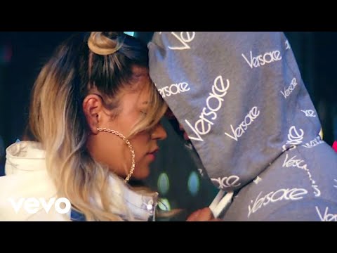 KAROL G, Anuel AA - Dices Que Te Vas (Official Video)