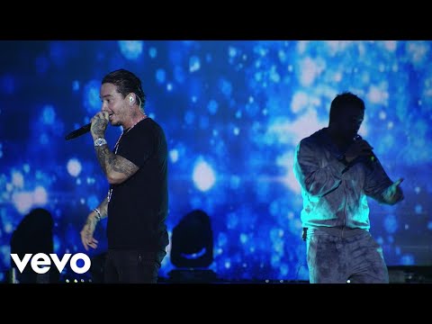 J Balvin - Que Raro ft. Feid (Live At BRUUTTAL)