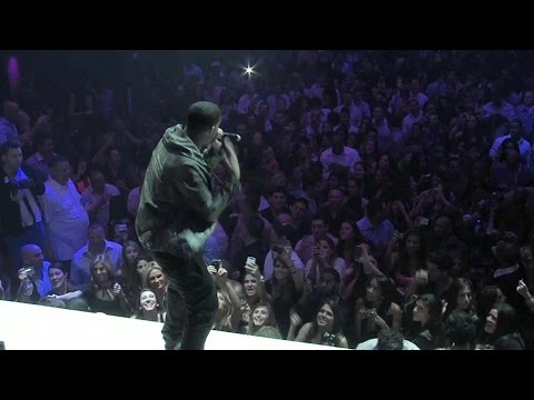 Drake - Bedrock (Live at Axe Lounge)