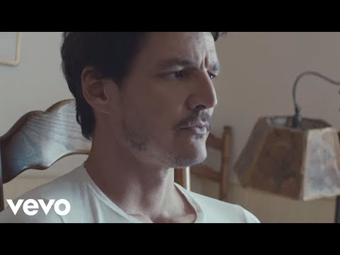 ⁣Sia - Fire Meet Gasoline (by Heidi Klum)