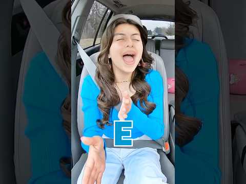 Young SINGER Learns INTENSE Vocal Warmup w/Vocal Coach‼️😆🎶#singer #singingcoach #challenge