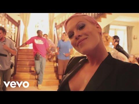 P!nk - Blow Me (One Last Kiss) (Behind The Scenes)