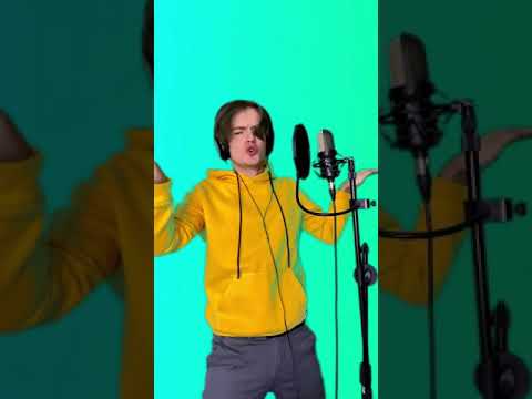 Я банан. Разными голосами😂