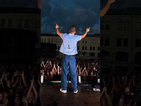 разлетаются краски 🎇 ПИТЕР ❤️‍🔥